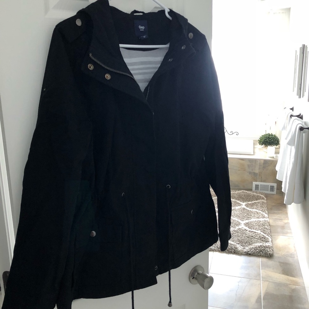 Gap coat with hood